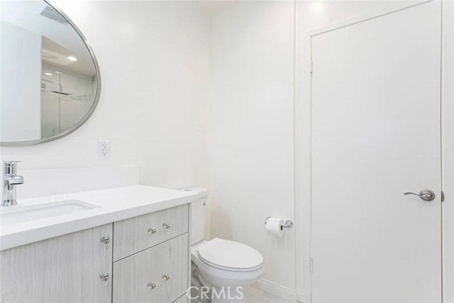 Detail Gallery Image 34 of 56 For 1606 Bel Aire Dr, Glendale,  CA 91201 - 2 Beds | 1 Baths