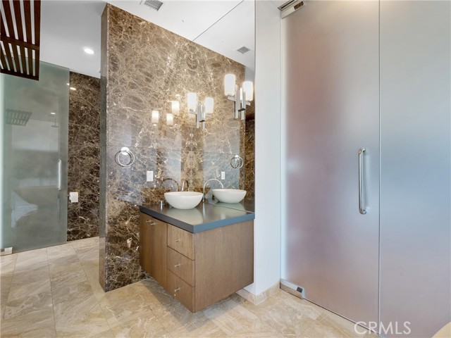 Detail Gallery Image 31 of 49 For 1100 Wilshire Bld #2911,  Los Angeles,  CA 90017 - 2 Beds | 1 Baths