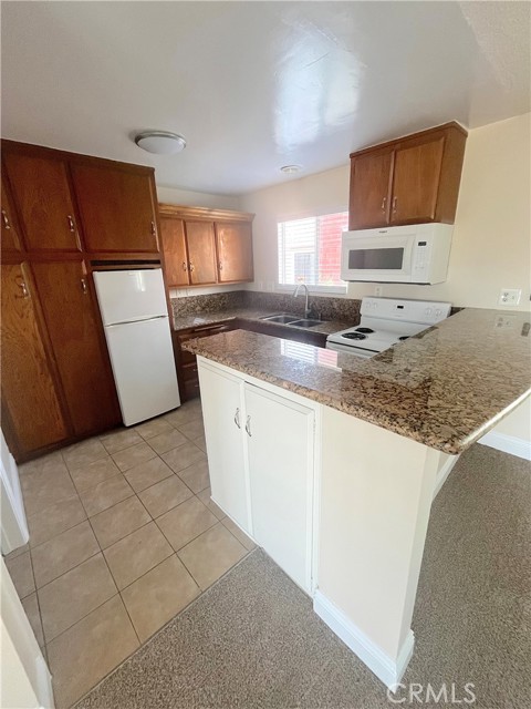 Detail Gallery Image 6 of 31 For 931 W 19th St #31,  Costa Mesa,  CA 92627 - 1 Beds | 1 Baths