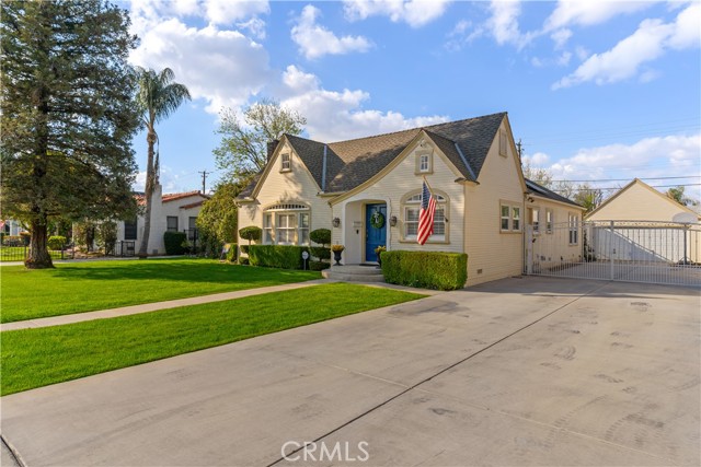 Detail Gallery Image 3 of 28 For 2714 Sunset Ave, Bakersfield,  CA 93304 - 3 Beds | 1 Baths