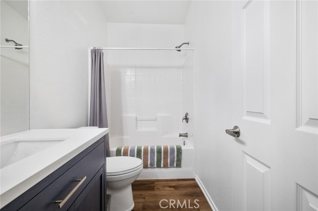 23777 Mulholland Highway, Calabasas CA: https://media.crmls.org/medias/88e0107a-12ba-400f-9520-52f70e8b7add.jpg