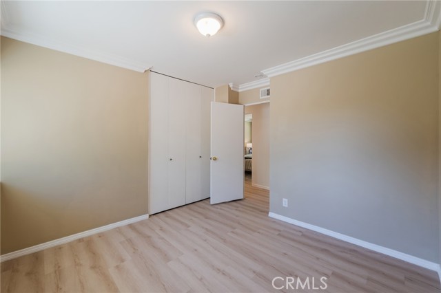27945 Alvarez photo 31