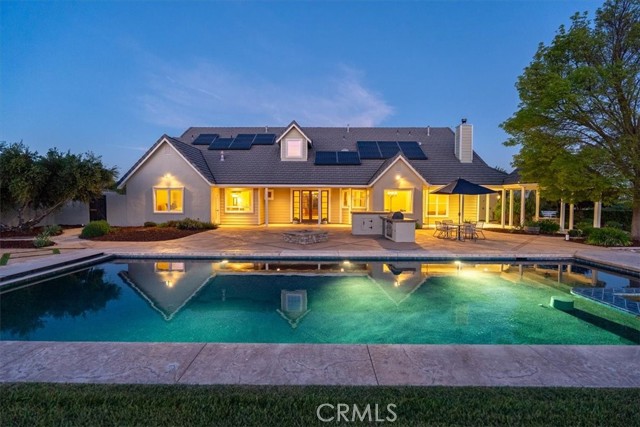 Detail Gallery Image 2 of 64 For 775 via Del Salinas, Paso Robles,  CA 93446 - 4 Beds | 3/1 Baths