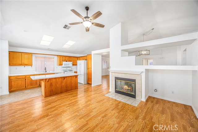 10650 Bel Air Drive, Cherry Valley CA: https://media.crmls.org/medias/88e14bc7-2dbf-4ea7-950e-85c052937bdd.jpg