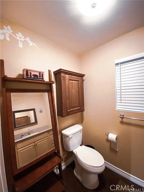 Detail Gallery Image 28 of 57 For 743 Woodland Rd, Crestline,  CA 92325 - 3 Beds | 2/1 Baths