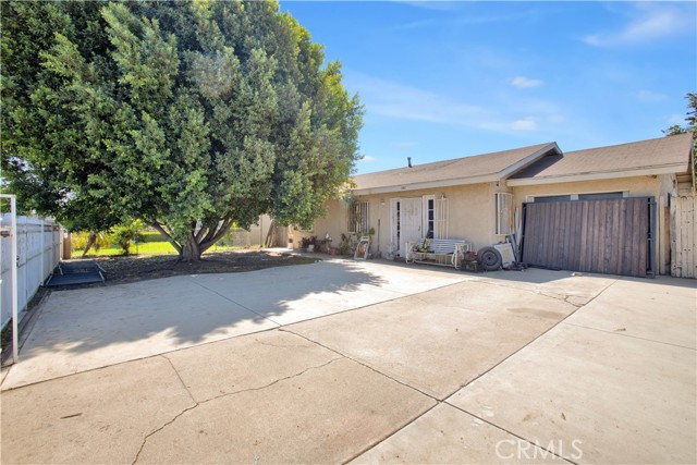 1747 Porter St, San Bernardino, CA 92407