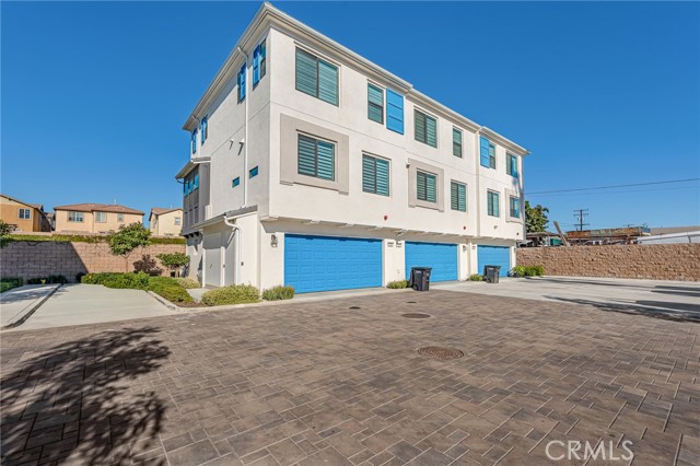 Detail Gallery Image 4 of 19 For 149 E Knox Dr, La Habra,  CA 90631 - 3 Beds | 2/1 Baths