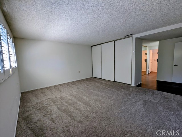 5499 Paseo Del Lago W, Laguna Woods CA: https://media.crmls.org/medias/88e4055f-e309-4201-9032-bd0414e3a822.jpg