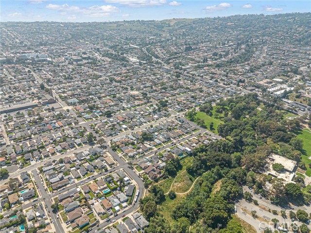 Detail Gallery Image 48 of 51 For 1381 W Summerland, San Pedro,  CA 90732 - 4 Beds | 3 Baths