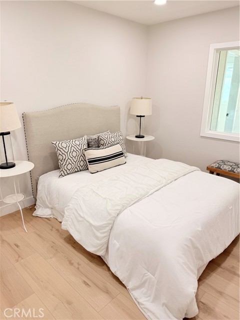 Detail Gallery Image 4 of 7 For 9533 Paramount Bld, Downey,  CA 90240 - 3 Beds | 1 Baths