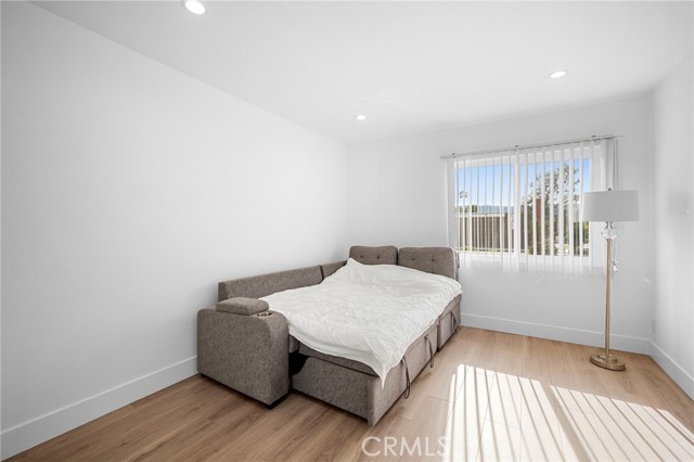 Detail Gallery Image 13 of 22 For 5460 White Oak #G324,  Encino,  CA 91316 - 1 Beds | 1 Baths
