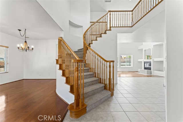 Detail Gallery Image 5 of 28 For 2814 Caruso, Lancaster,  CA 93536 - 4 Beds | 3 Baths