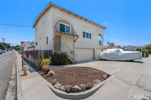 2622 Graham Avenue, Redondo Beach, California 90278, ,Residential Income,For Sale,Graham,SB24145556