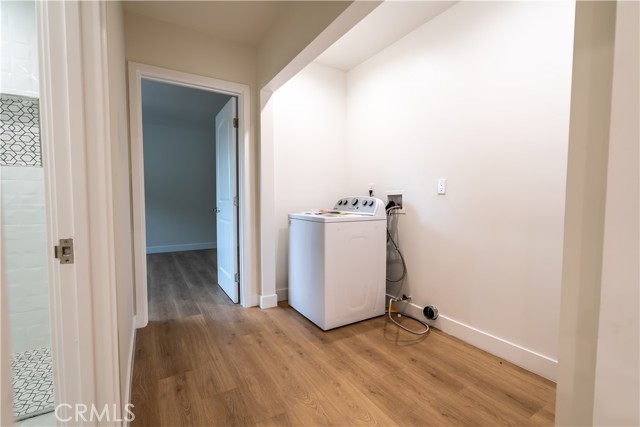 Detail Gallery Image 46 of 73 For 3362 Bellota, Los Angeles,  CA 90027 - 5 Beds | 5 Baths