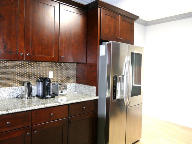 Detail Gallery Image 12 of 26 For 1735 S Easy Way, Anaheim,  CA 92804 - 3 Beds | 2/1 Baths