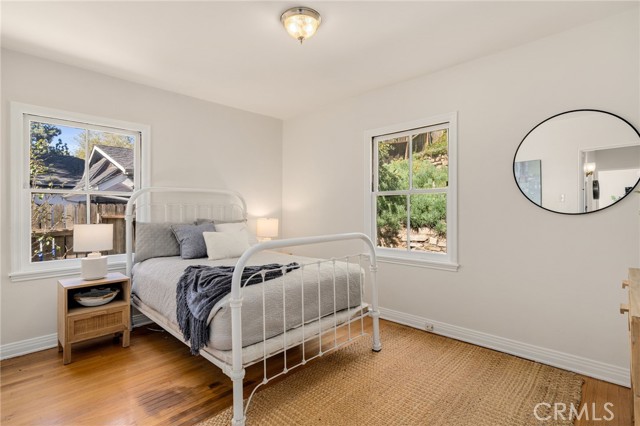 Detail Gallery Image 25 of 38 For 1433 Del Monte Dr, Glendale,  CA 91207 - 2 Beds | 1/1 Baths