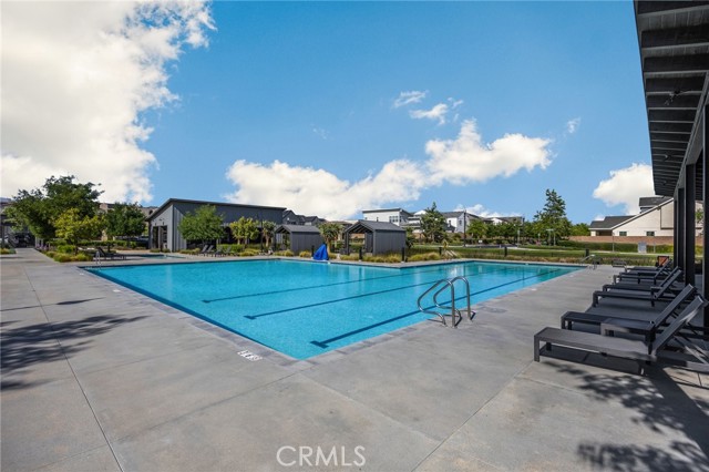 Detail Gallery Image 35 of 41 For 2670 E Embry Ln, Ontario,  CA 91762 - 4 Beds | 3 Baths
