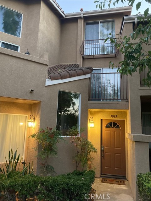 7935 E Monte Carlo Avenue, Anaheim CA: https://media.crmls.org/medias/88e78950-4546-4c20-95d8-3729a1f7d6bc.jpg
