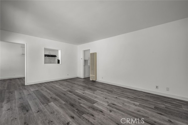 Detail Gallery Image 4 of 18 For 3706 Redondo Beach #B,  Torrance,  CA 90504 - 2 Beds | 1 Baths