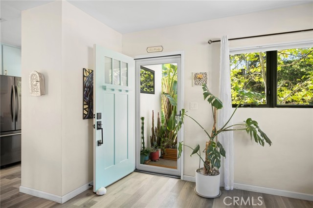 Detail Gallery Image 5 of 35 For 1477 E California Ave, Glendale,  CA 91206 - 2 Beds | 1 Baths