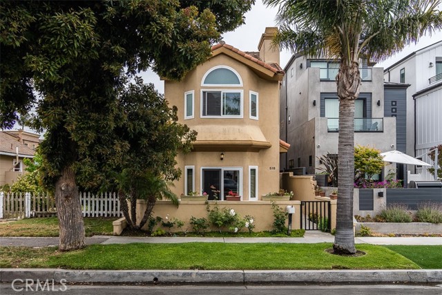 518 11th Street Huntington Beach, California Located just five blocks from the sand, this downtown Huntington Beach home is walking distance to the beach, Main Street and the pier. The front living room opens to a courtyard, just the place for entertaining or enjoying the sunset. The kitchen has been remodeled, and features granite countertops and stainless steel appliances. It opens to an additional outdoor space, perfect for a barbecue! On the second floor, the spacious primary bedroom features vaulted ceilings, a fireplace, and has an attached bathroom complete with a soaking tub. The secondary bedroom on this level has its own ensuite bathroom. The third level is a spacious third bedroom, with an attached bathroom and private rooftop deck. In just the right spot to enjoy all the beach-life has to offer, this location can't be beat! Available August 1st.