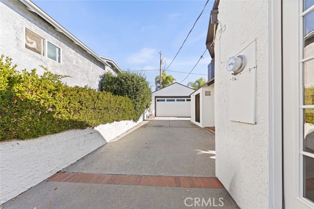 Detail Gallery Image 65 of 74 For 2950 N Lincoln St, Burbank,  CA 91504 - 3 Beds | 2 Baths