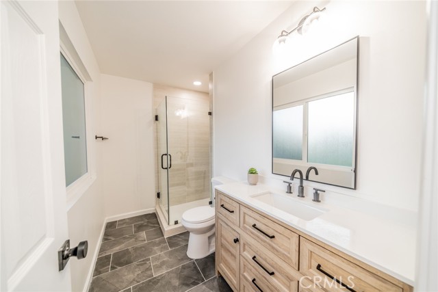Detail Gallery Image 8 of 16 For 733 S Grove St, Redlands,  CA 92374 - 4 Beds | 2 Baths