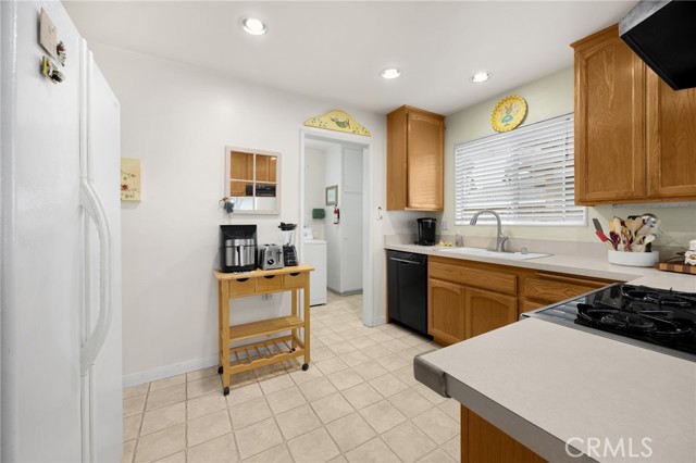 Detail Gallery Image 22 of 31 For 12526 Chadwell St, Lakewood,  CA 90715 - 3 Beds | 2 Baths