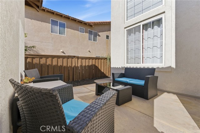 Detail Gallery Image 4 of 25 For 45894 Paseo Gallante, Temecula,  CA 92592 - 5 Beds | 3 Baths