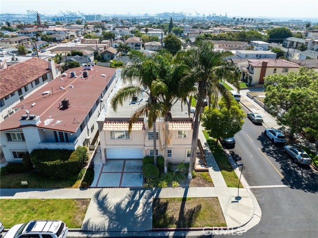 1078 W 10th Street, San Pedro CA: https://media.crmls.org/medias/88eab1d9-fdd7-42a5-bc0d-2185d9aa55d6.jpg