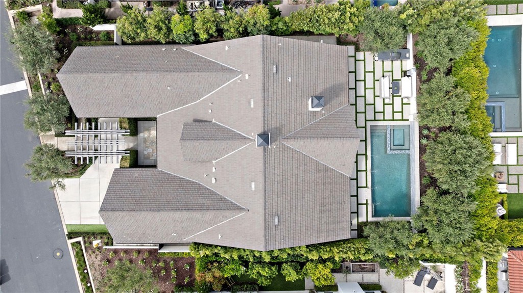 https://media.crmls.org/medias/88eb536b-91d3-4913-bded-7c3aa5180008.jpg?preset=X-Large