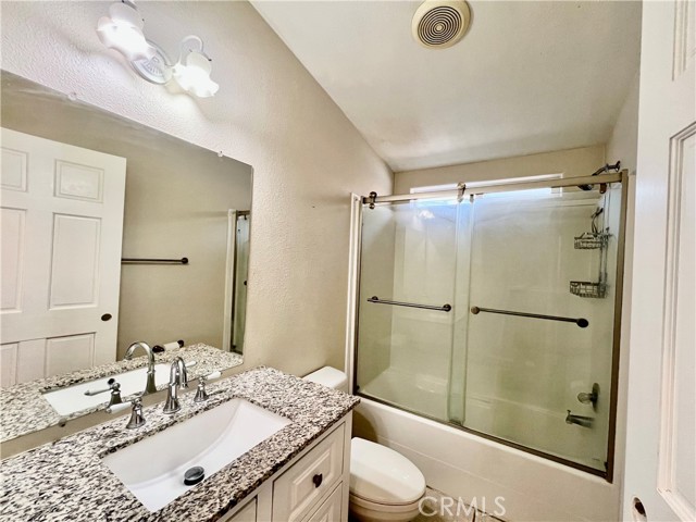 201 Lakewood Drive, Frazier Park CA: https://media.crmls.org/medias/88ebcc64-b573-466d-b37b-1cc721ee7138.jpg