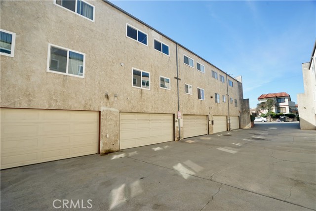 Detail Gallery Image 45 of 48 For 220 N Moore Ave #D,  Monterey Park,  CA 91754 - 3 Beds | 2/1 Baths