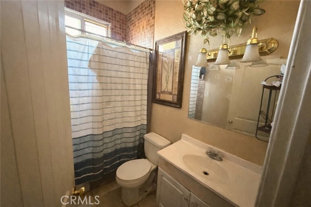 Detail Gallery Image 6 of 9 For 66669 2nd, Desert Hot Springs,  CA 92240 - 3 Beds | 2 Baths