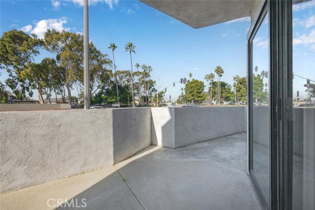 Detail Gallery Image 33 of 36 For 17051 Sandra Lee Ln #101,  Huntington Beach,  CA 92649 - 2 Beds | 2 Baths