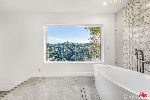 Detail Gallery Image 26 of 46 For 3651 Alta Mesa Dr, Studio City,  CA 91604 - 4 Beds | 4 Baths