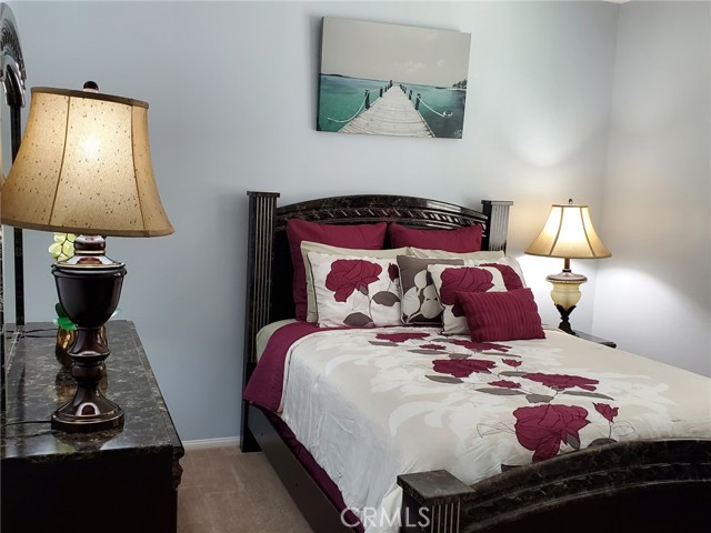 Detail Gallery Image 17 of 20 For 277 Bloomington Ave #212,  Rialto,  CA 92376 - 4 Beds | 2/1 Baths