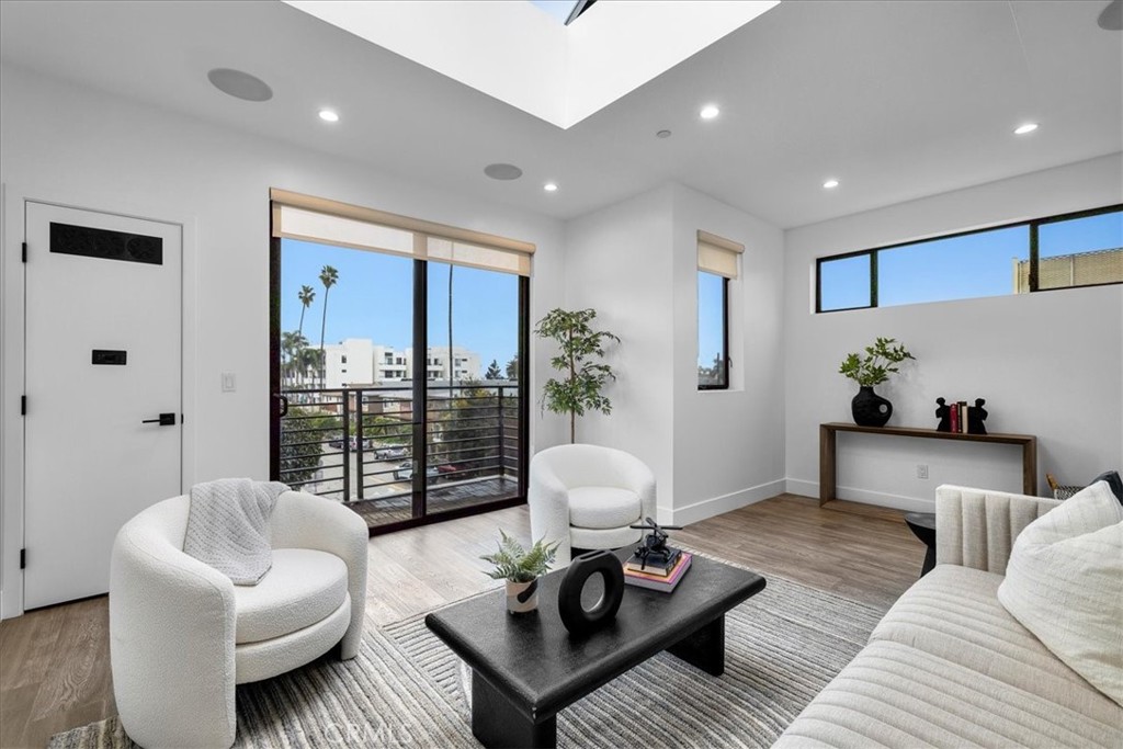 MLS #SB25034214 img 29