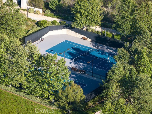 Detail Gallery Image 49 of 52 For 104 Interstellar, Irvine,  CA 92618 - 5 Beds | 5/1 Baths