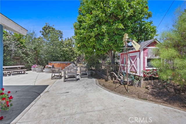 Detail Gallery Image 25 of 29 For 7591 Quebec Dr, Huntington Beach,  CA 92648 - 5 Beds | 3 Baths