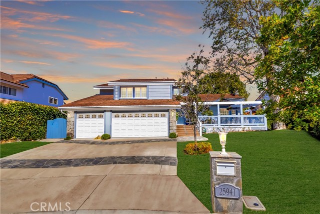 25941 Sheriff Road, Laguna Hills CA: https://media.crmls.org/medias/88f2e119-fb21-469e-b845-c90f7e5fe520.jpg