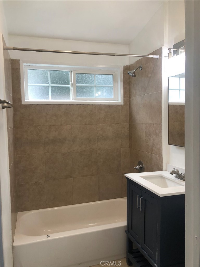 MLS #IV25222880 image #7