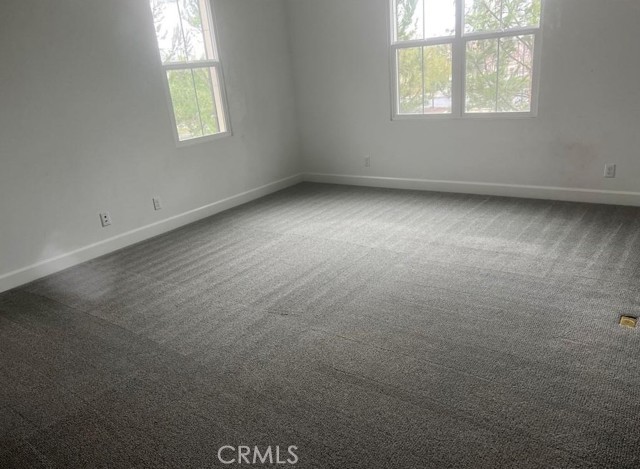131 Yuba, Irvine CA: https://media.crmls.org/medias/88f3f5e5-c1f6-48e0-ac71-3fc093334bd1.jpg