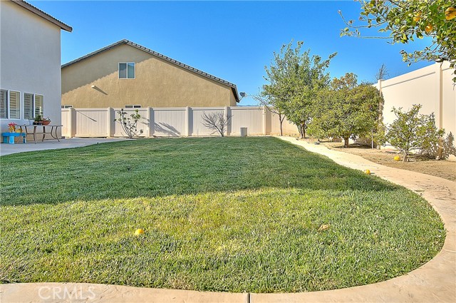 Detail Gallery Image 57 of 60 For 4822 Carl Ct, Jurupa Valley,  CA 91752 - 5 Beds | 3/1 Baths