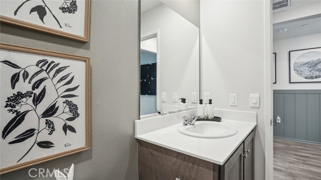 Detail Gallery Image 9 of 15 For 1763 Makenna St, San Jacinto,  CA 92582 - 4 Beds | 3 Baths