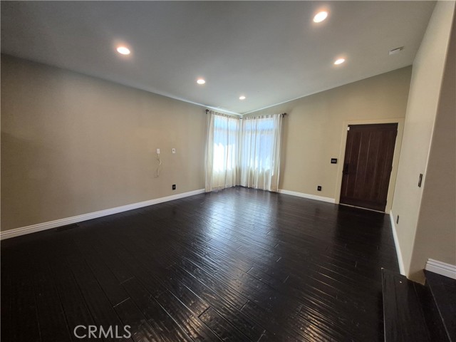 Detail Gallery Image 4 of 47 For 15455 Glenoaks #67,  Sylmar,  CA 91342 - 2 Beds | 1/1 Baths