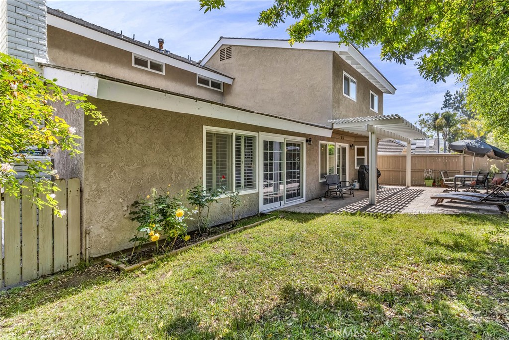 MLS #OC25103077 img 21