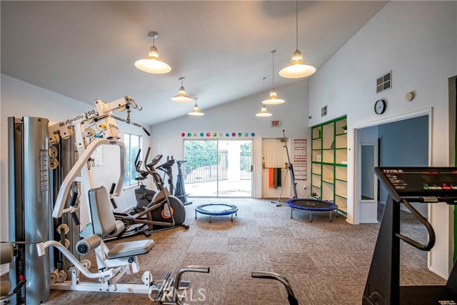 Detail Gallery Image 32 of 39 For 43473 30th St #4,  Lancaster,  CA 93536 - 3 Beds | 2/1 Baths