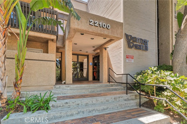 22100 Burbank Blvd #311A, Woodland Hills, CA 91367