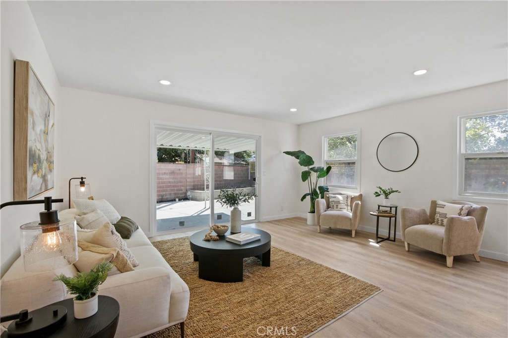 88f80693 Efe0 44ab 90a9 87634b593ac0